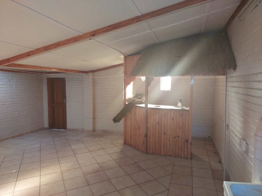 To Let 3 Bedroom Property for Rent in Tuinhof Free State